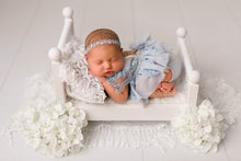 Load image into Gallery viewer, Princess Celestina