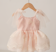 Load image into Gallery viewer, Rosy Bow Dress