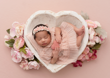 Load image into Gallery viewer, Lourdes